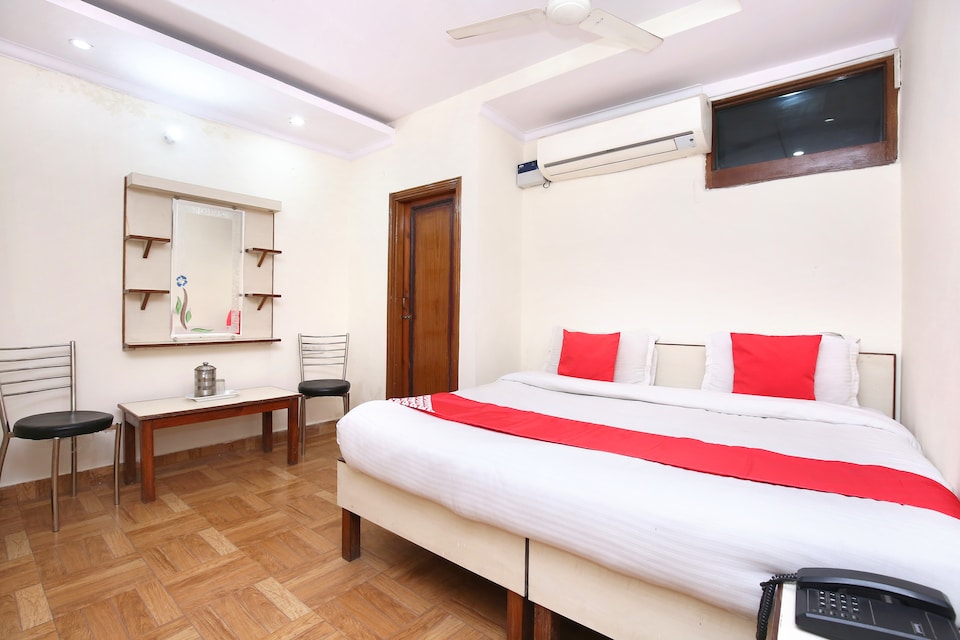 Live under ASR570, Amritsar Bus Stand, Amritsar