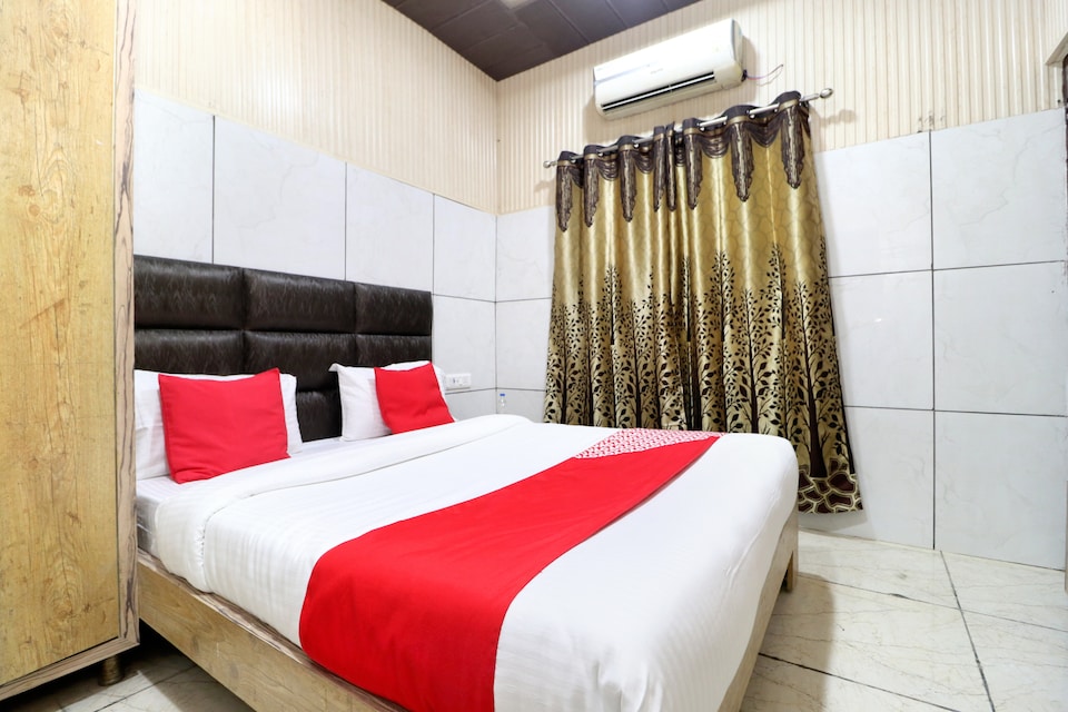 OYO 22559 Mild Inn, Amritsar Bus Stand, Amritsar