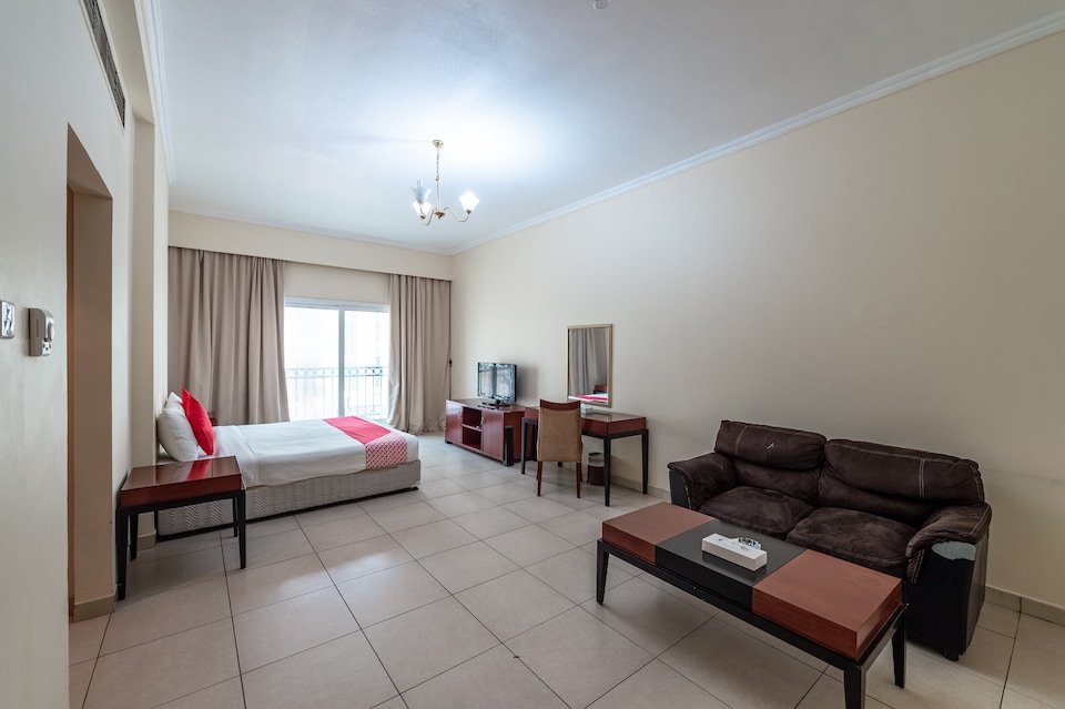 OYO 132 Ruwi Hotel Apartments, Al Naba'ah, Sharjah
