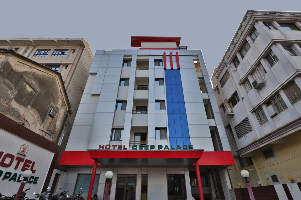 OYO 22574 Hotel Deep Palace, Old Railway Station Jamnagar, Jamnagar