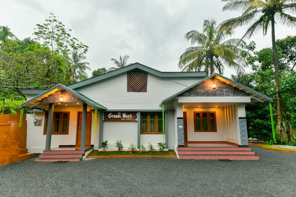OYO Home 22592 Elegant 2BHK, Mananthavady, Wayanad