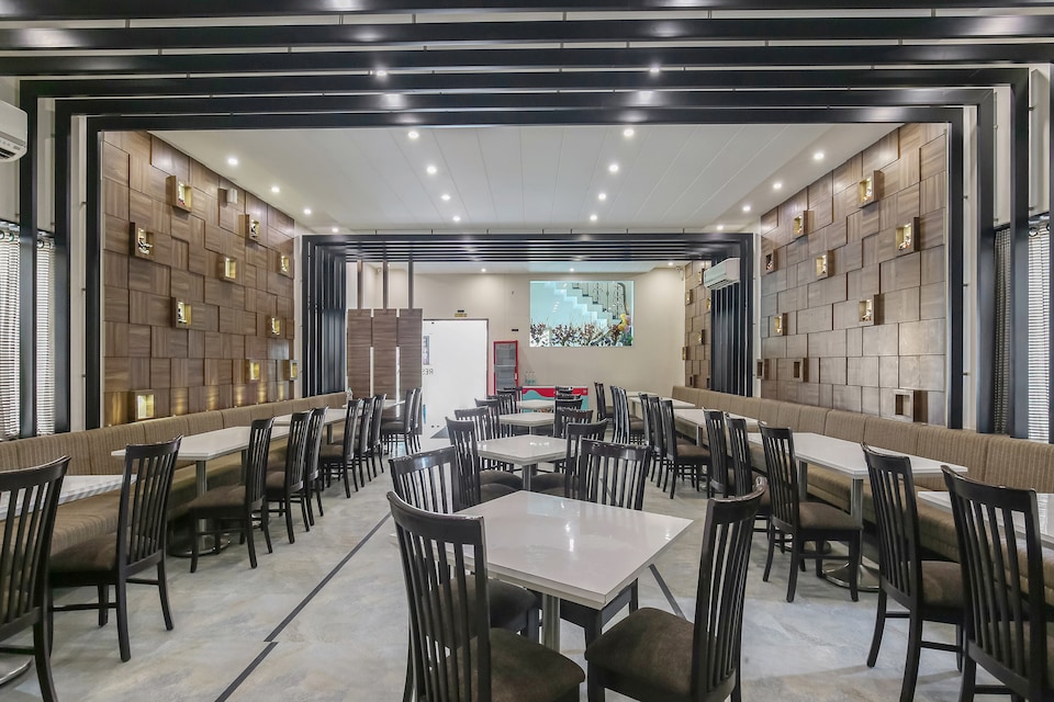 OYO 22595 Hotel Heritage Palace, Railway Station - Aurangabad, Aurangabad