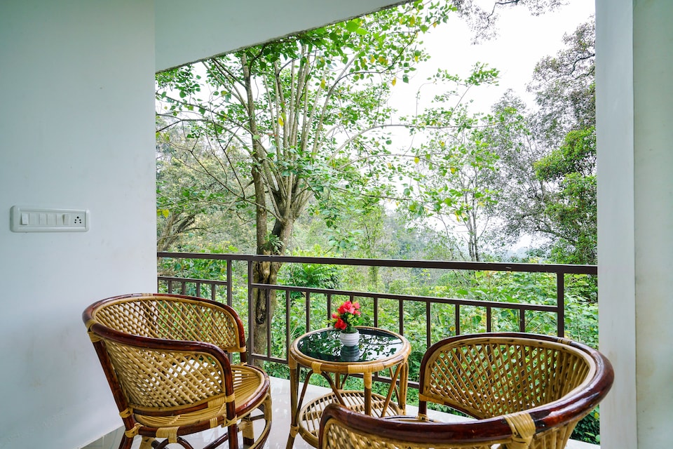 OYO Home 22596 Elite Stay, Adimali Munnar, Munnar