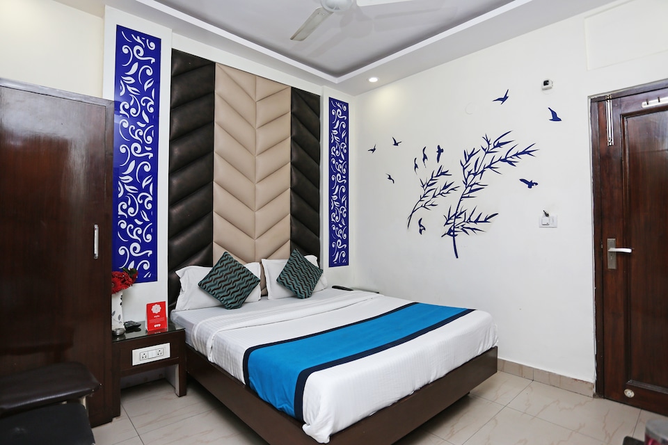 OYO Hotel Sawera Near Jama Masjid, Paharganj Delhi, Delhi