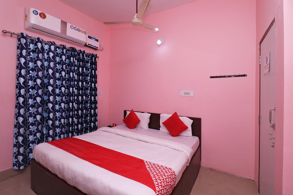 OYO 22624 Bijaya Homes, Chandrasekharpur, Bhubaneswar