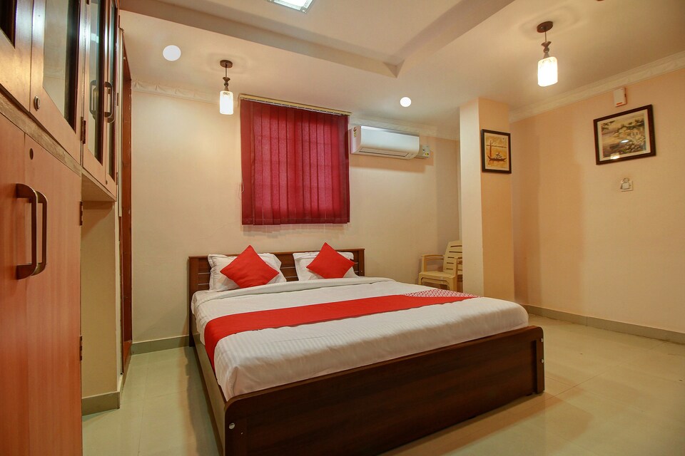 OYO 22638 Pranov Residency, Gandhipuram Coimbatore, Coimbatore
