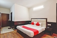 Hotel O Whispering River