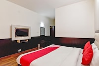 Hotel O Whispering River