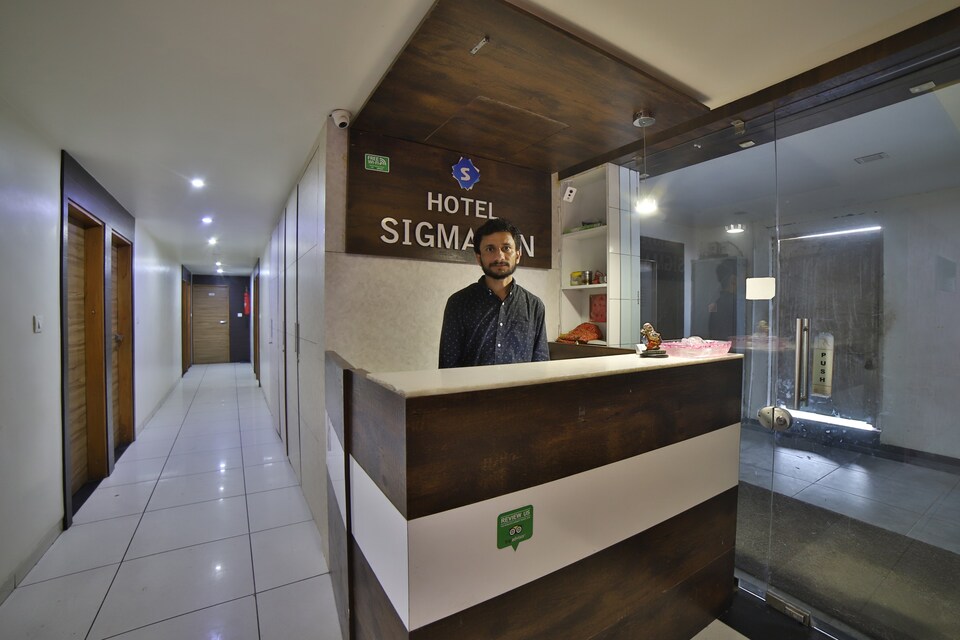OYO Flagship 3056 Hotel Sigma Inn, Chandkheda Ahmedabad, Ahmedabad
