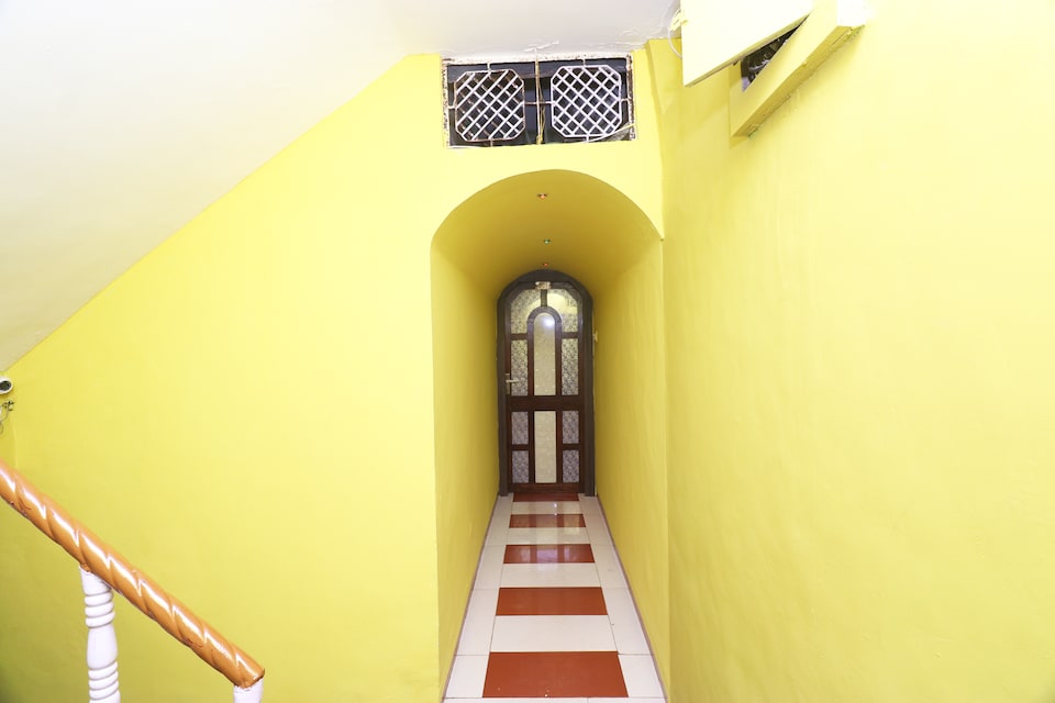 OYO Hotel Prateek, Pachmarhi, Pachmarhi