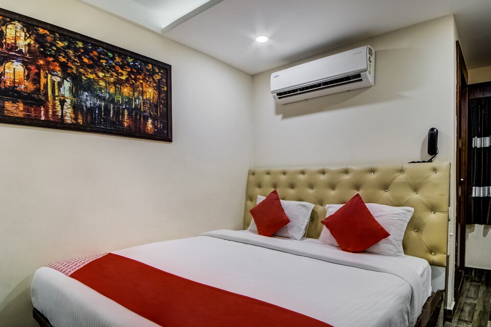 OYO 22700 Chaitanya's Pride, Kukatpally, Hyderabad