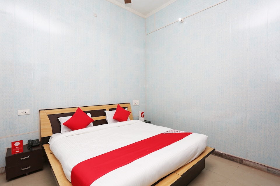 OYO 22771 HOTEL PAKIZA, Kurukshetra, Kurukshetra