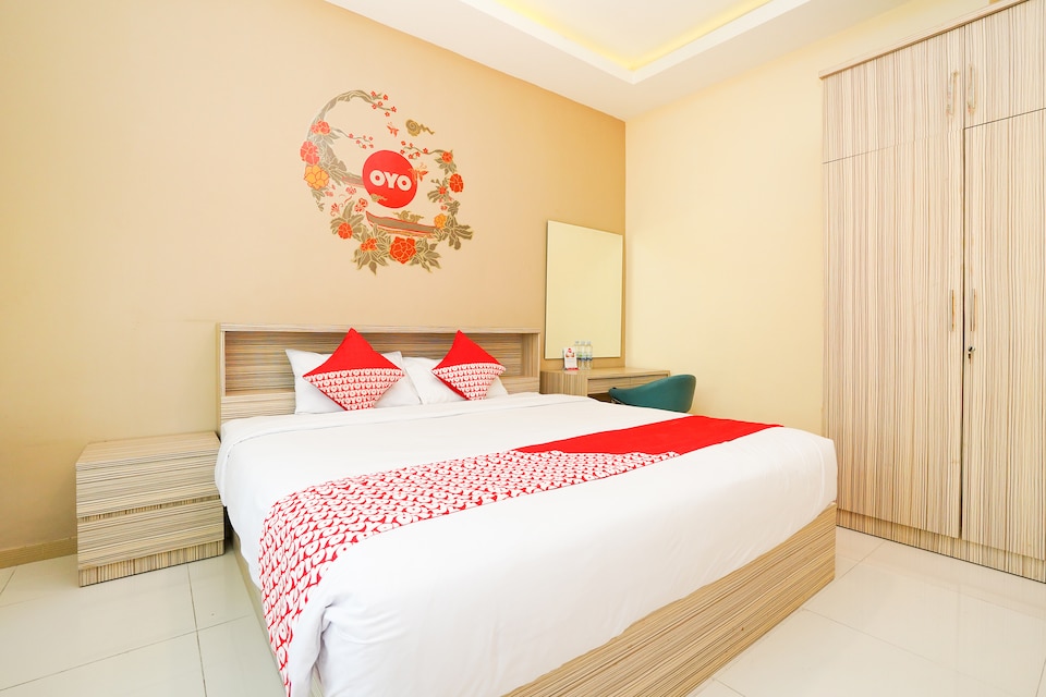 Capital O 175 K-60 Residence, Dukuh Pakis, Surabaya