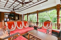 OYO Indraprastham Whitehouse 4 Bhk