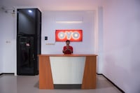 OYO 176 Near Cideng Virgo Residence