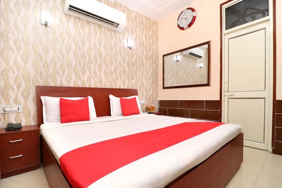 OYO 22801 Khiva Hotel, Hoshiarpur, Hoshiarpur