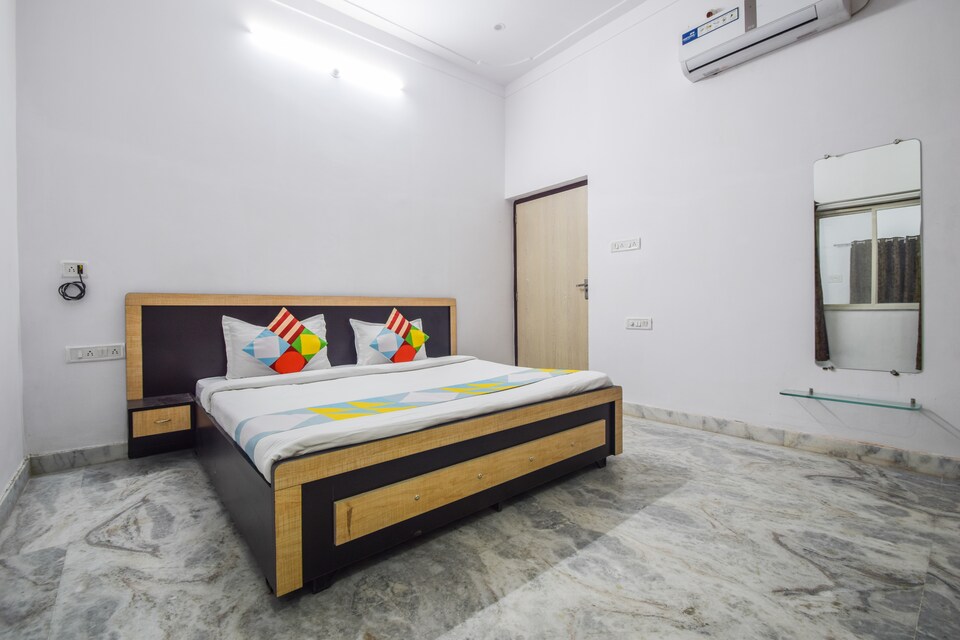 OYO Home 22807 Premium Stay, Udaipur Central, Udaipur