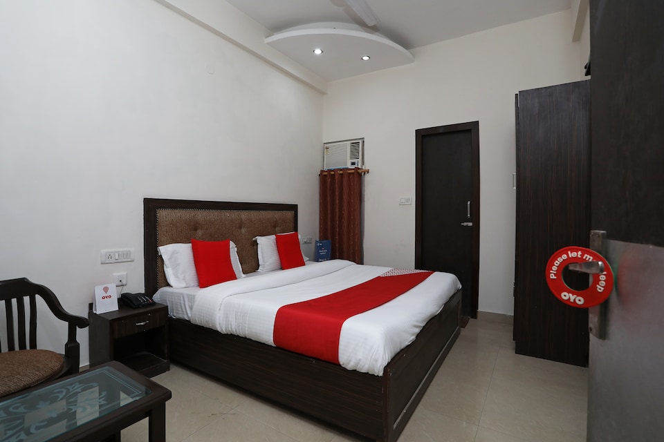 OYO 22809 Pearl, Bhupatwala, Haridwar