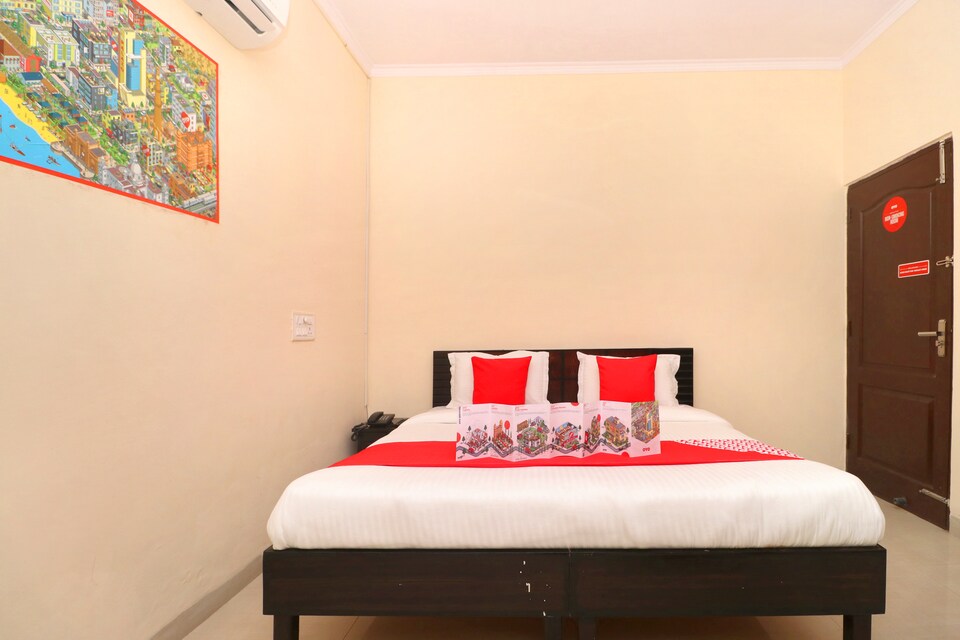 OYO 22821 Hotel Sunroof, Dera Bassi Chandigarh, Chandigarh