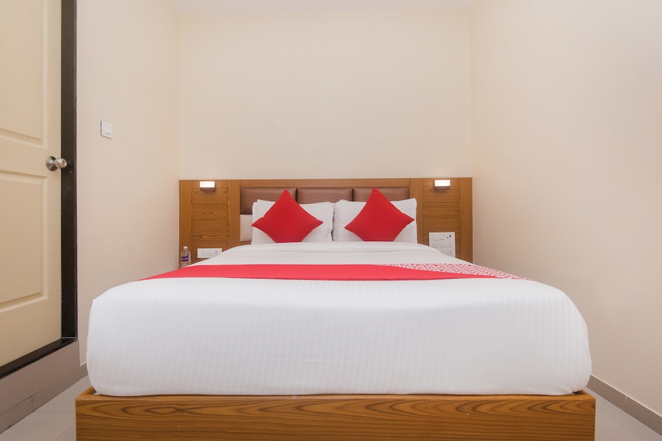 OYO 22829 Hotel Volga, Mumbai CST-Churchgate-Colaba, Mumbai