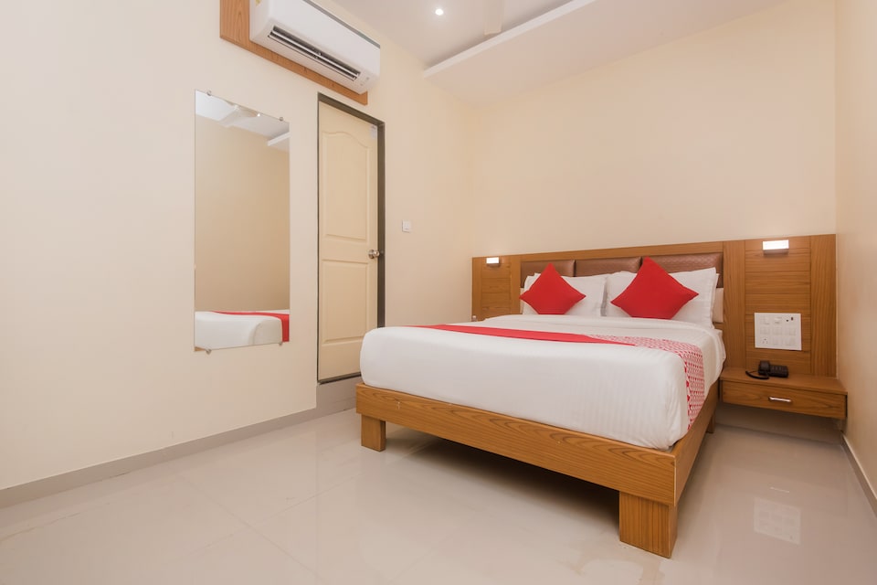 OYO 22829 Hotel Volga, Mumbai CST-Churchgate-Colaba, Mumbai