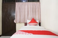 OYO 181 Wisma Bintang