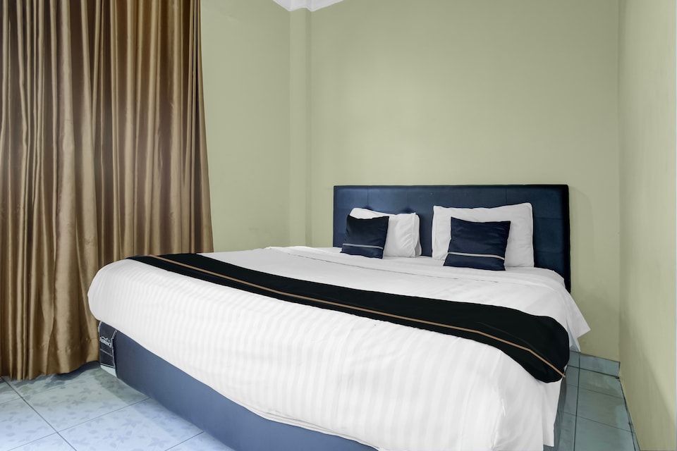 Hotel O near Universitas Widya Dharma formerly Nugraha Residence, Ilir Barat I, Palembang