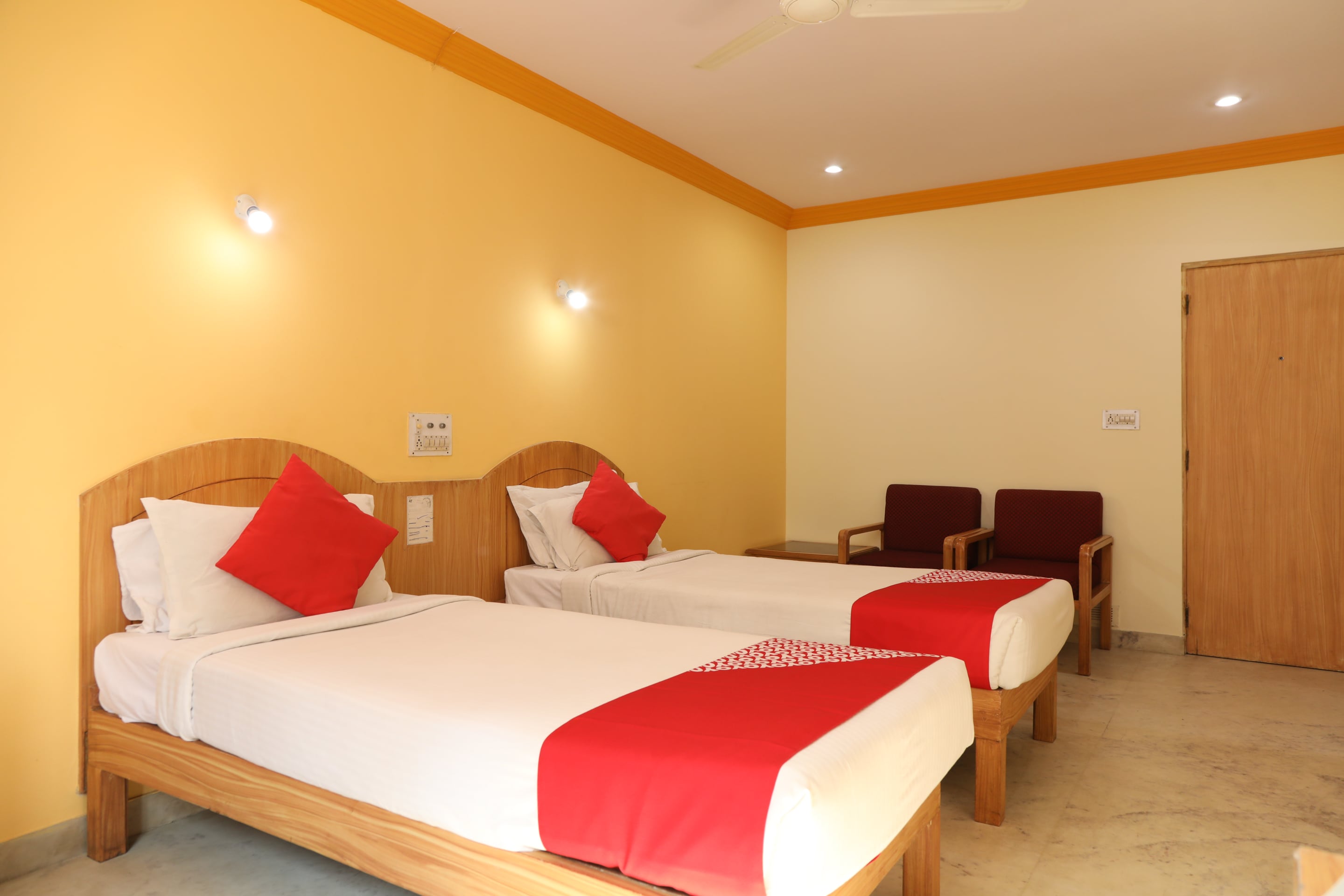 OYO 16260 Hotel Sunny International  OYO Rooms Nagpur  Book    2413 OYO