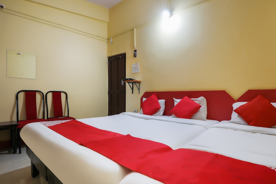 OYO 22860 Hotel Ricone, Vasco Goa, Goa