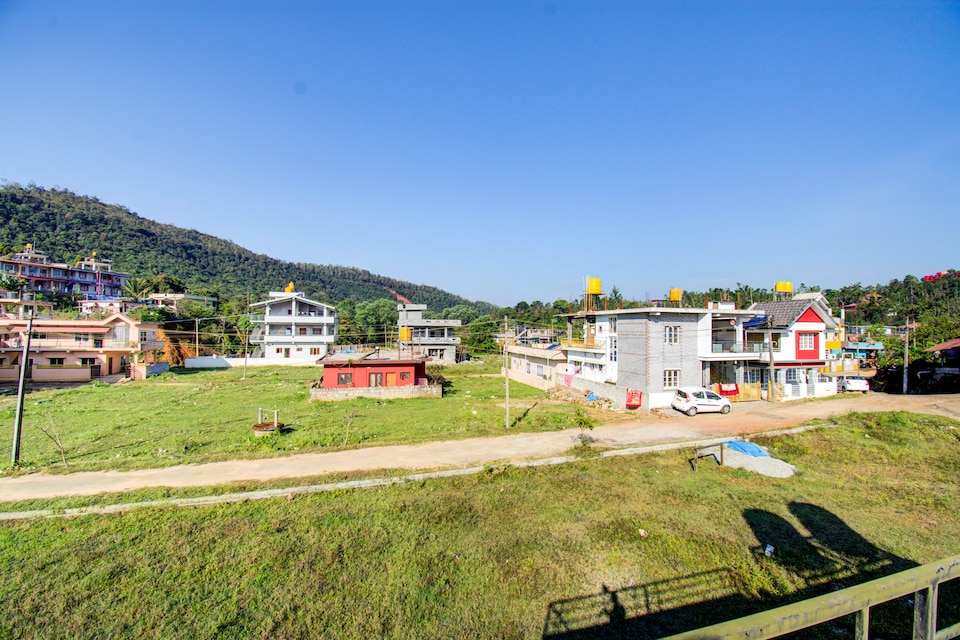 OYO Home 22863 Elegant Studio, Madikeri, Coorg