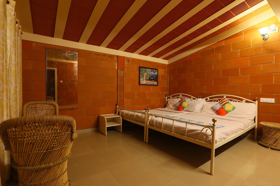 OYO Home 22880 Elegant 4BHK, Ooty Mysore Road Ooty, Ooty