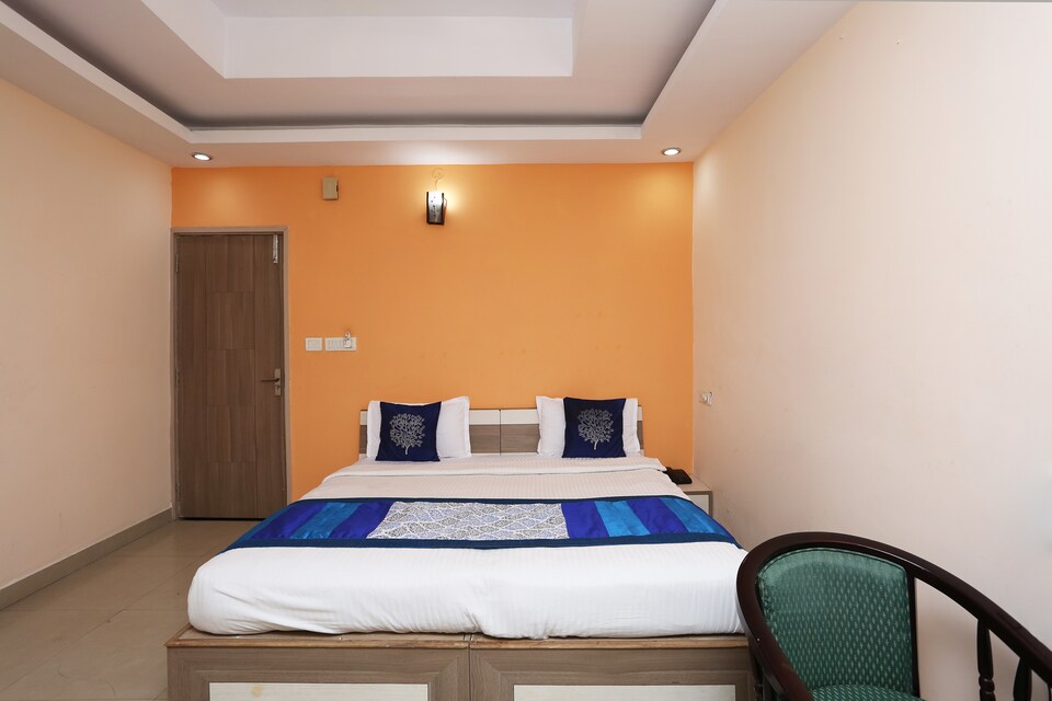 Live on BHO810, Kolar Road, Bhopal