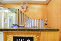 Super OYO Hotel O Vivekanand Marg