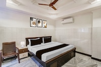 Super Hotel O MG Road Raniganj Formerly Holiday Hotel