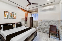 Super Hotel O MG Road Raniganj Formerly Holiday Hotel