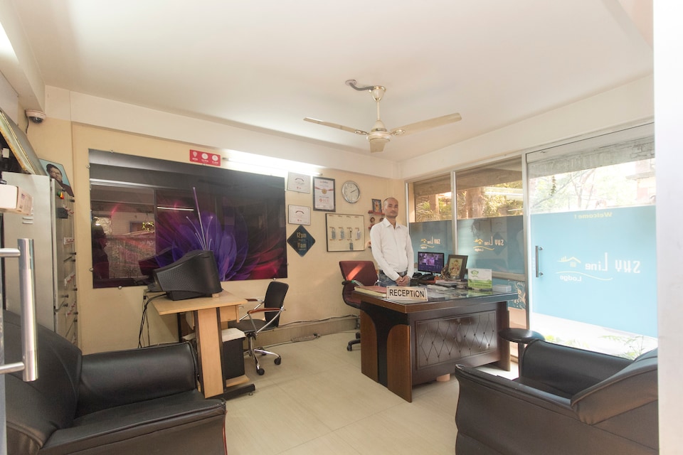 OYO 3078 Sky Line Lodge, Hong Kong Market Area Siliguri, Siliguri