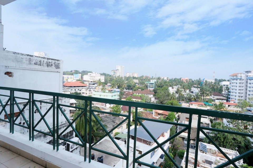 OYO 22938 Vibrant Stay, Thampanoor Trivandrum, Trivandrum