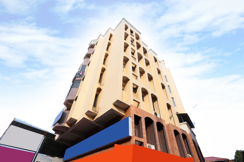 OYO 22938 Vibrant Stay, Thampanoor Trivandrum, Trivandrum