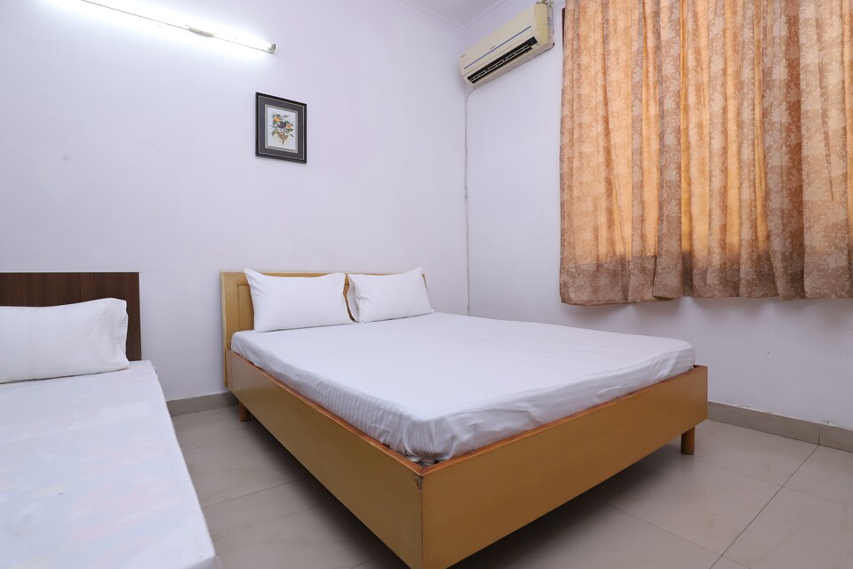 OYO LIFE NOD420 सेक्टर 51, Noida City, नोएडा