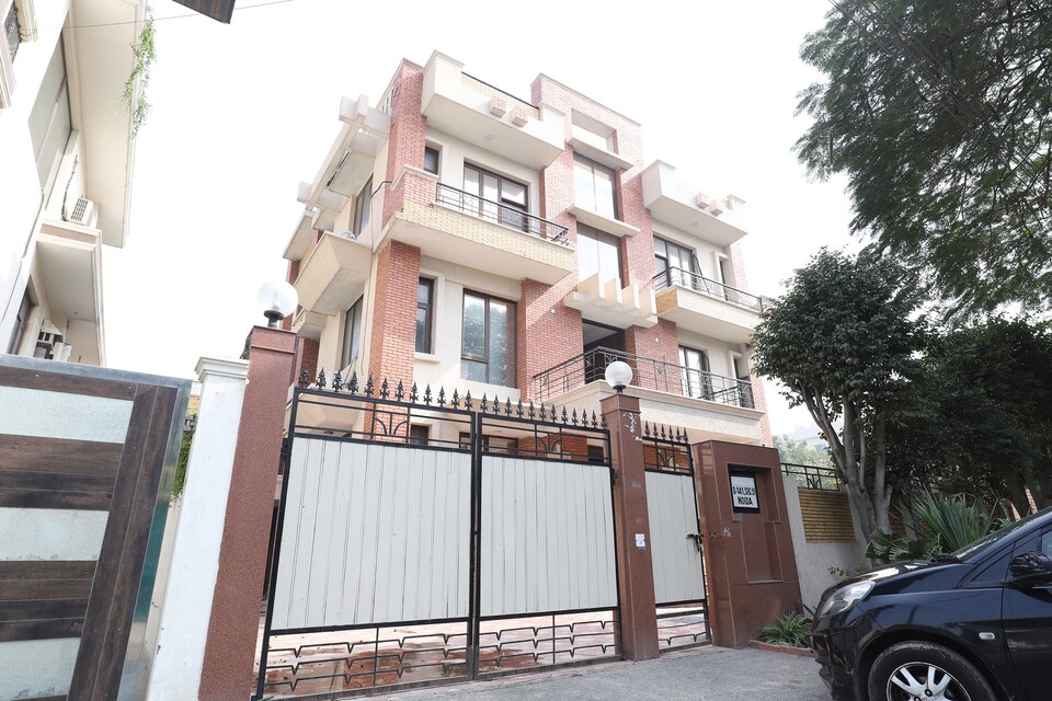 OYO LIFE NOD420 सेक्टर 51, Noida City, नोएडा