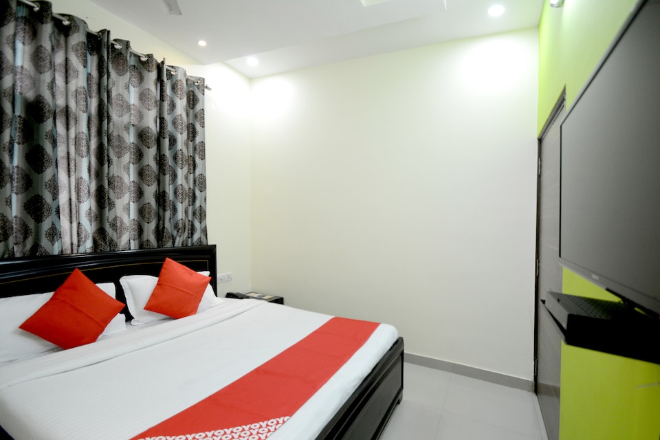 OYO 22949 Hotel Heiwa Inn, Sindhi Camp, Jaipur