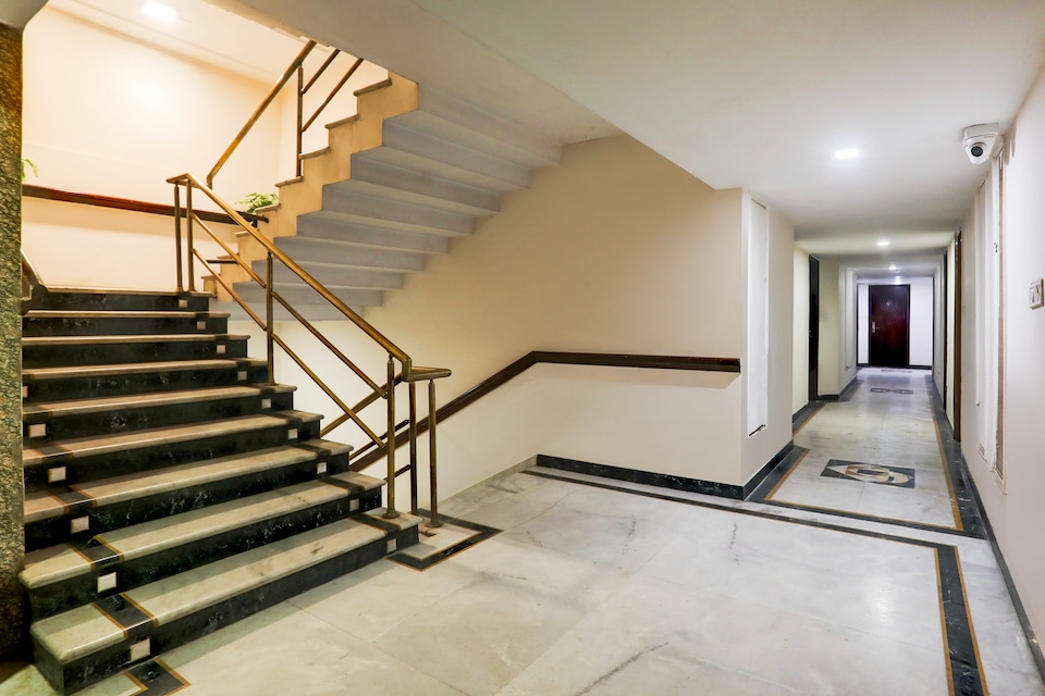 Super Townhouse Padav Square Gwalior Formerly Hotel Shelter, Lashkar, Gwalior