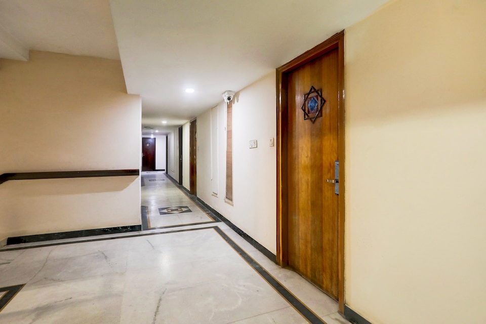 Super Townhouse Padav Square Gwalior Formerly Hotel Shelter, Lashkar, Gwalior