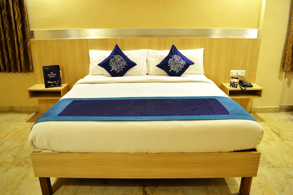 OYO 3082 Hotel Royal Opera, Cox Town Bangalore, Bangalore