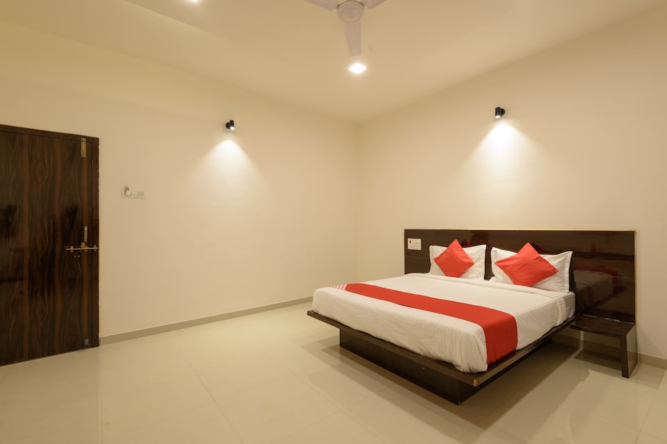 OYO 22964 Kundan Lawns, Shirdi, Shirdi