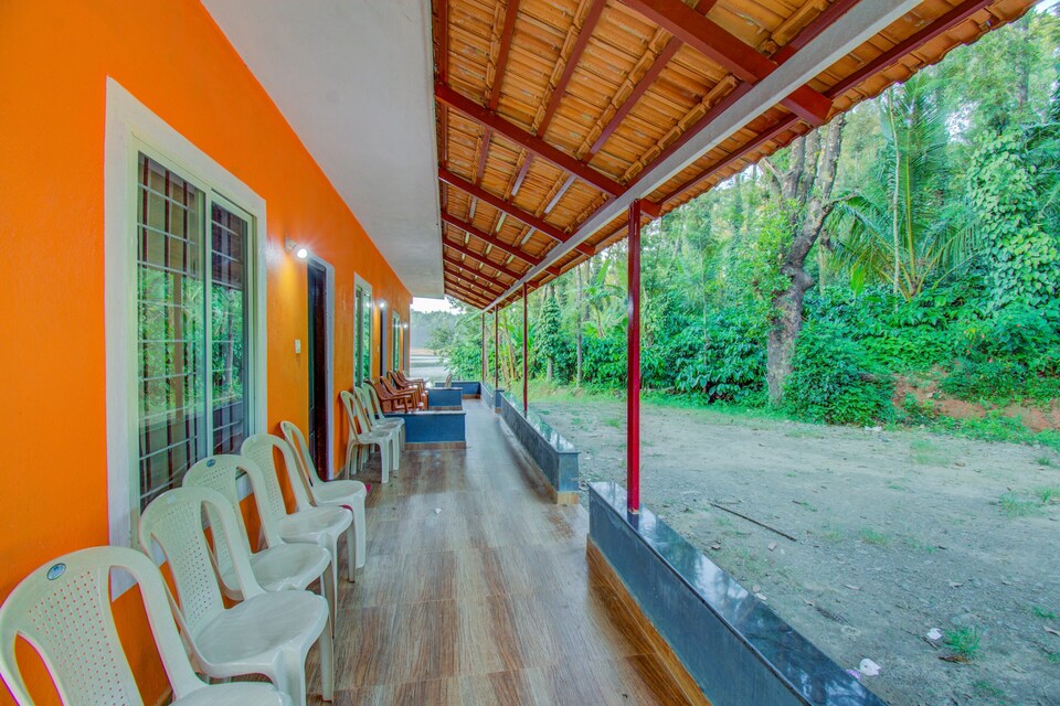 OYO होम 22982 लेक साइड स्टूडियो, Madikeri, कूर्ग