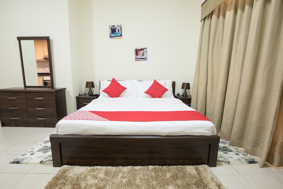 OYO Home 135 Studio Discovery Gardens, Discovery Garden Dubai, Dubai