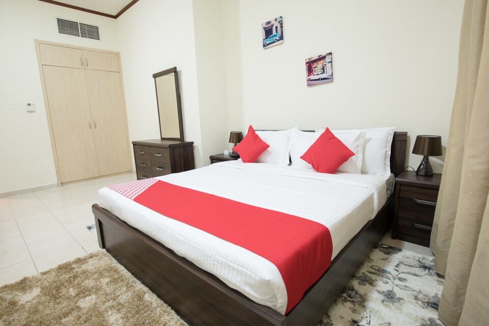 OYO Home 135 Studio Discovery Gardens, Discovery Garden Dubai, Dubai