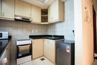 OYO Home 135 Studio Discovery Gardens