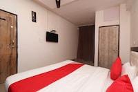 OYO Hotel Pahal Inn